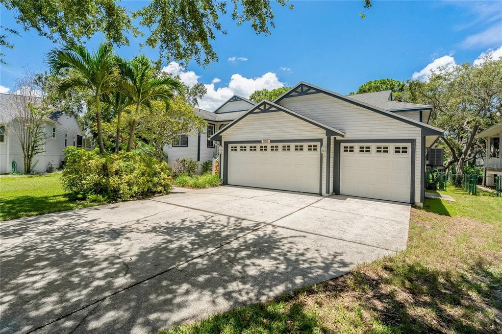 389 GRAND BAY DRIVE PALM HARBOR, FL 34683