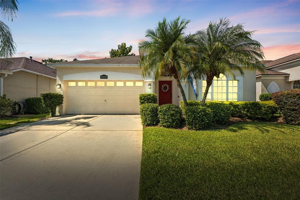 10409 GLEN WILLOW LANE TAMPA, FL 33647