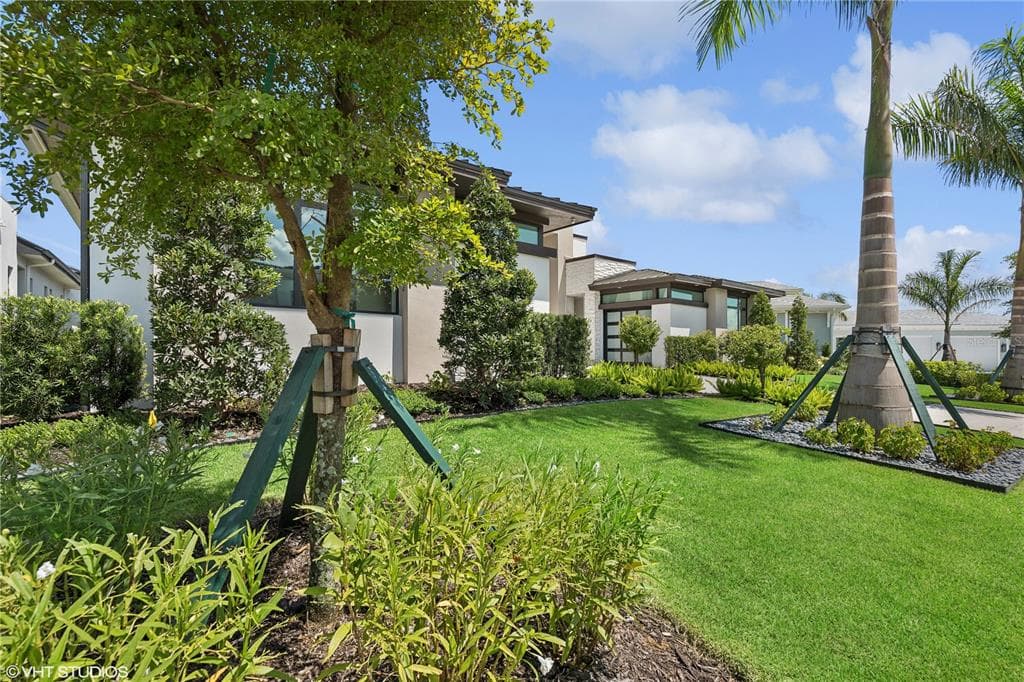 10411 VIA PARMA WAY MIROMAR LAKES, FL 33913