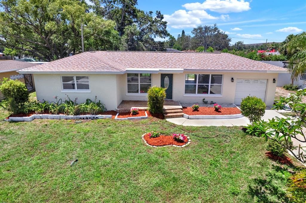 1223 JASMINE WAY