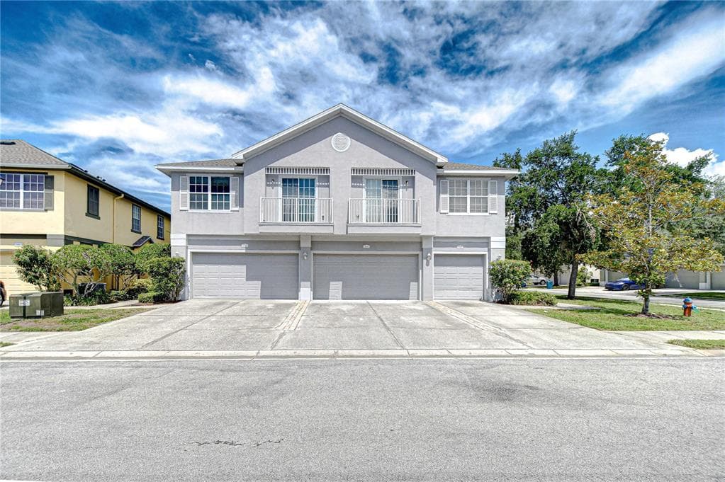 5144 BLUE ROAN WAY WESLEY CHAPEL, FL 33544