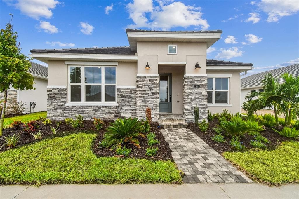 699 ALLORA AVENUE NOKOMIS, FL 34275