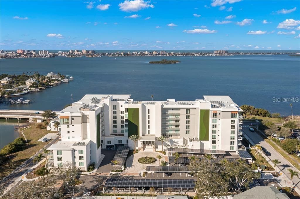 1020 SUNSET POINT ROAD UNIT 104 CLEARWATER, FL 33755