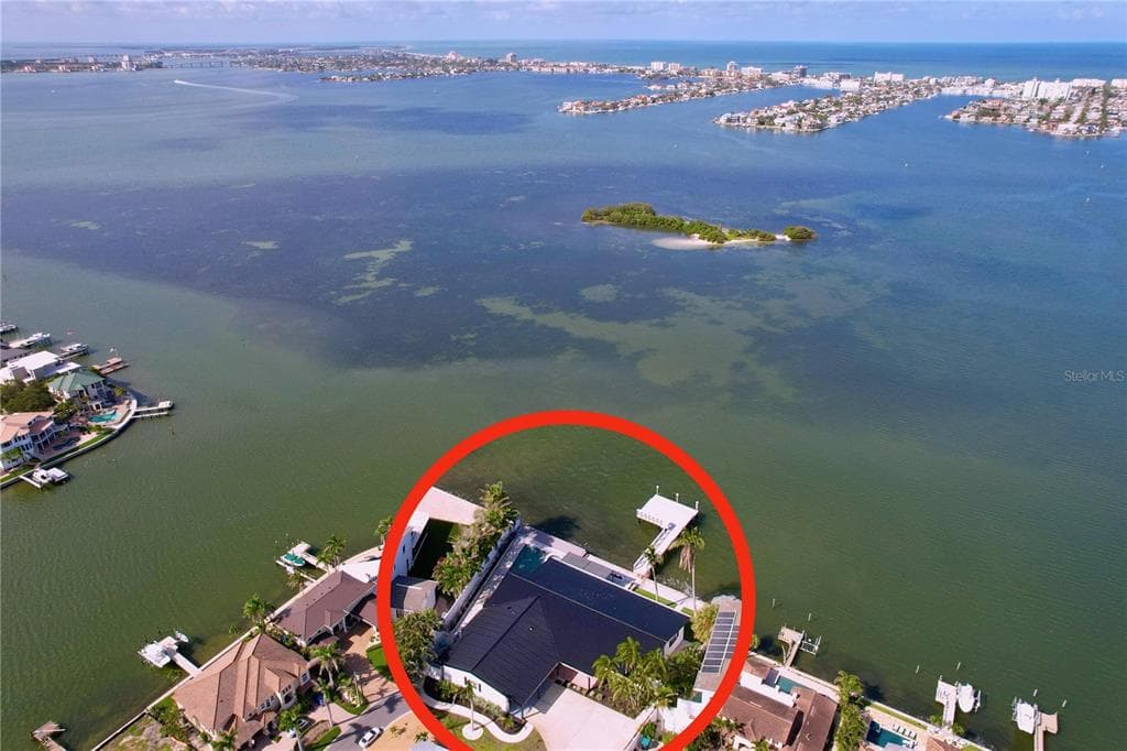 1978 DOLPHIN BOULEVARD S ST PETERSBURG, FL 33707