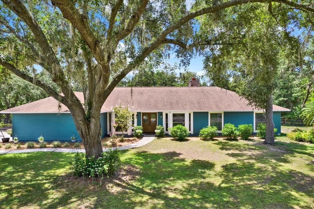2515 PEMBERTON CREEK DRIVE SEFFNER, FL 33584
