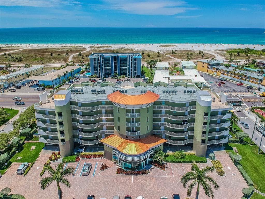 11605 GULF BOULEVARD UNIT 402 TREASURE ISLAND, FL 33706