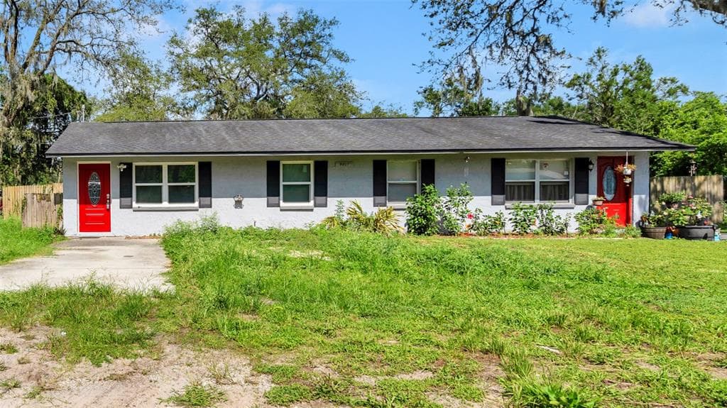 9401 RIPLEY ROAD THONOTOSASSA, FL 33592