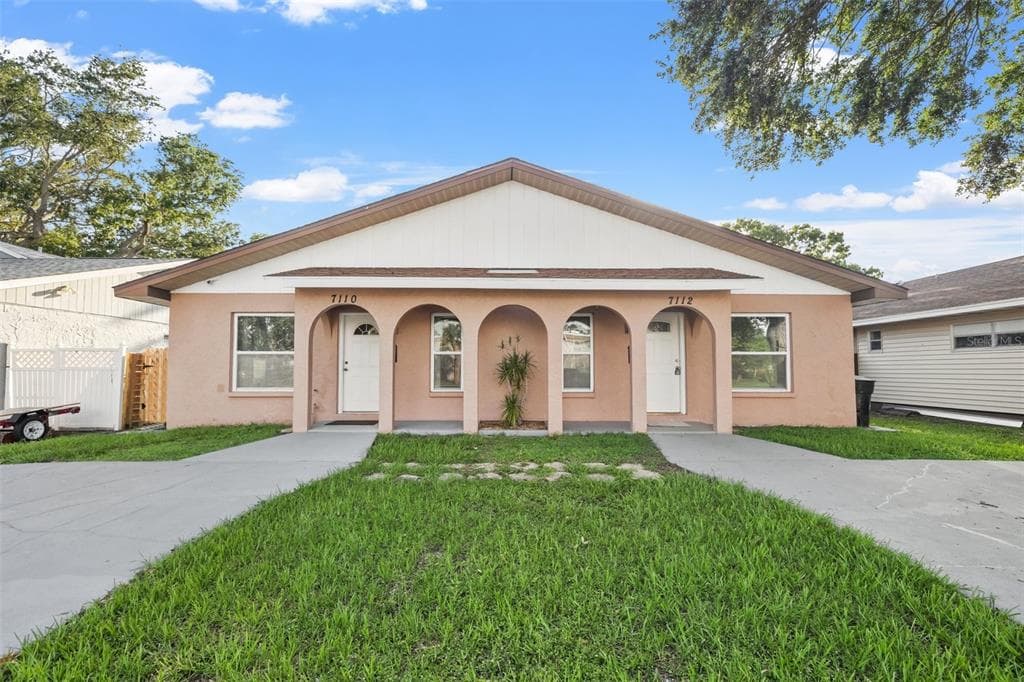 7112 2ND STREET N ST PETERSBURG, FL 33702