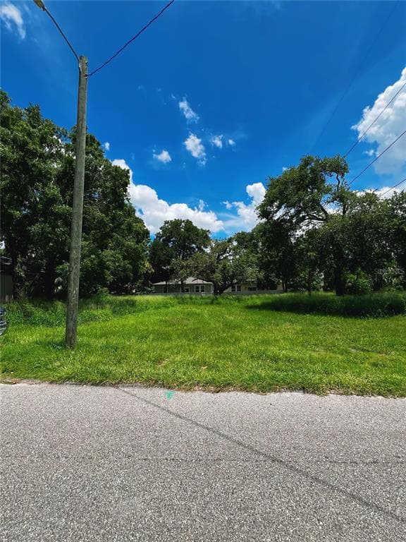 2422 E 20TH AVENUE TAMPA, FL 33605
