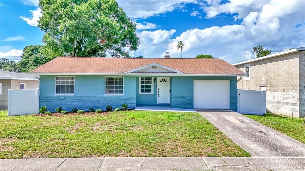 203 80TH AVENUE N ST PETERSBURG, FL 33702