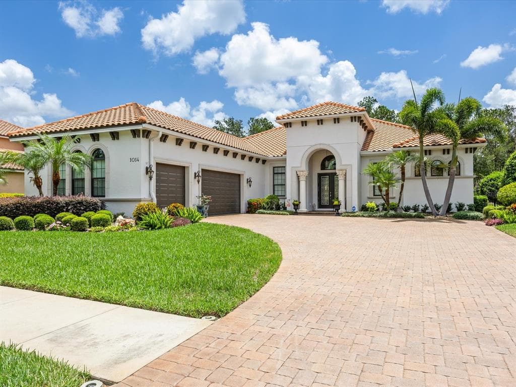 1014 STELLA VARA DRIVE LUTZ, FL 33548