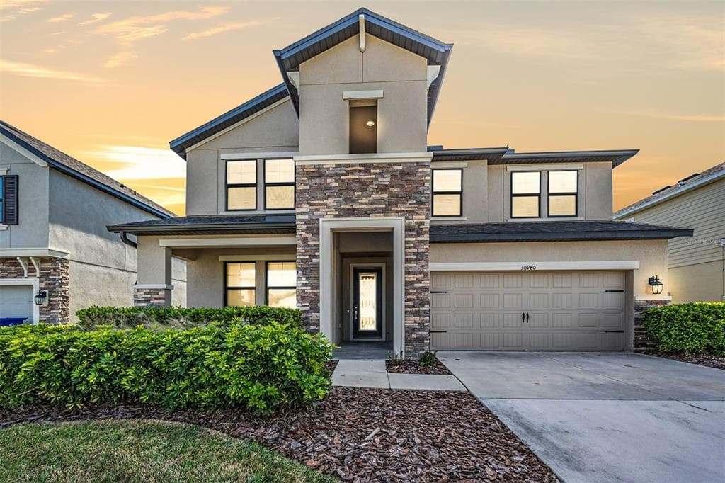 30980 PARROT REEF COURT WESLEY CHAPEL, FL 33545