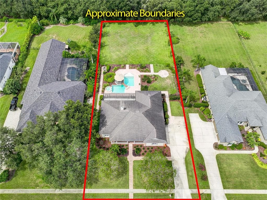5511 KEELER OAK STREET LITHIA, FL 33547