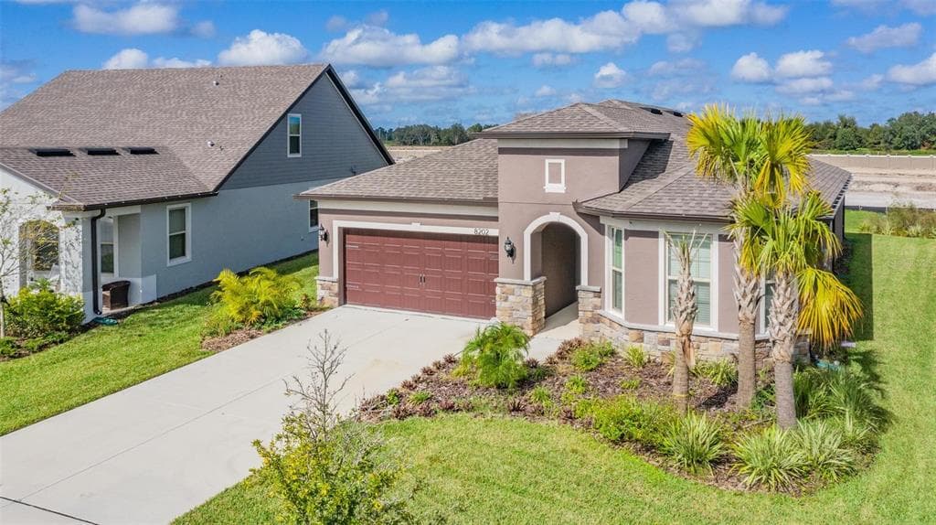 8202 OLIVE BROOK DRIVE WESLEY CHAPEL, FL 33545