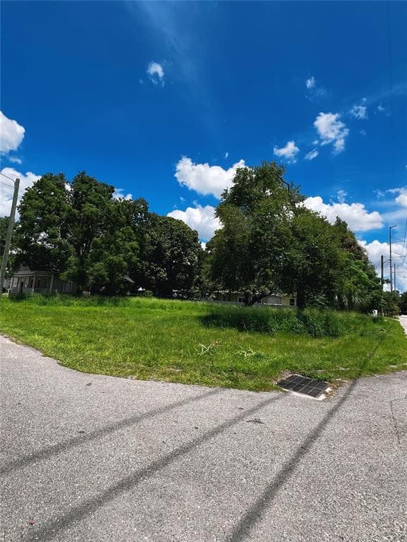 2910 N 25TH STREET TAMPA, FL 33605