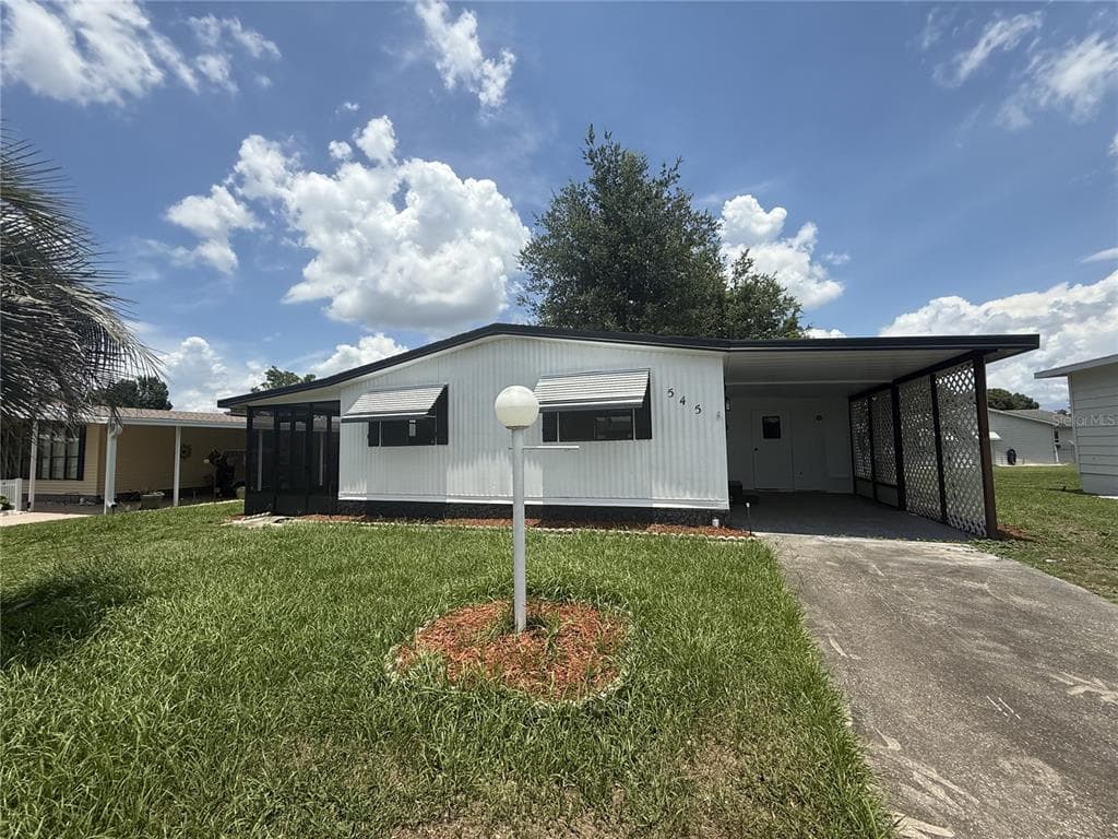 545 JASON DRIVE LADY LAKE, FL 32159