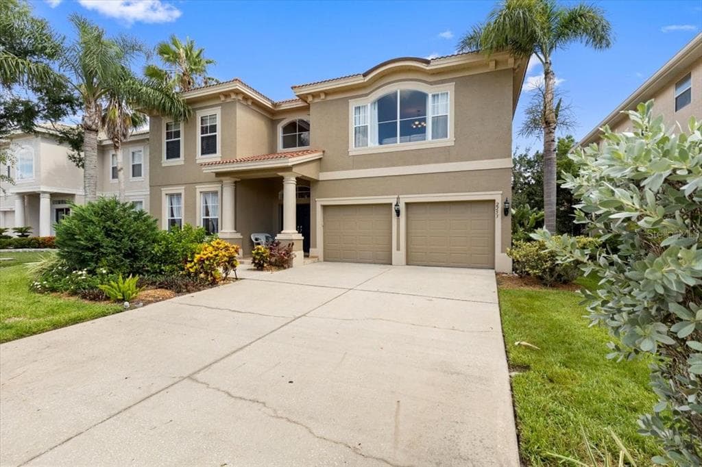 2253 HANNAH WAY S DUNEDIN, FL 34698