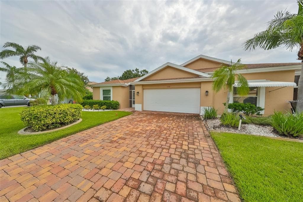 736 MCCALLISTER AVENUE SUN CITY CENTER, FL 33573