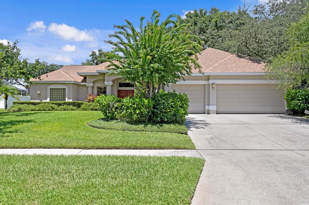 6306 S QUEENSWAY DRIVE TEMPLE TERRACE, FL 33617