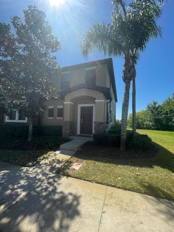 4300 FENNWOOD CT WESLEY CHAPEL, FL 33543