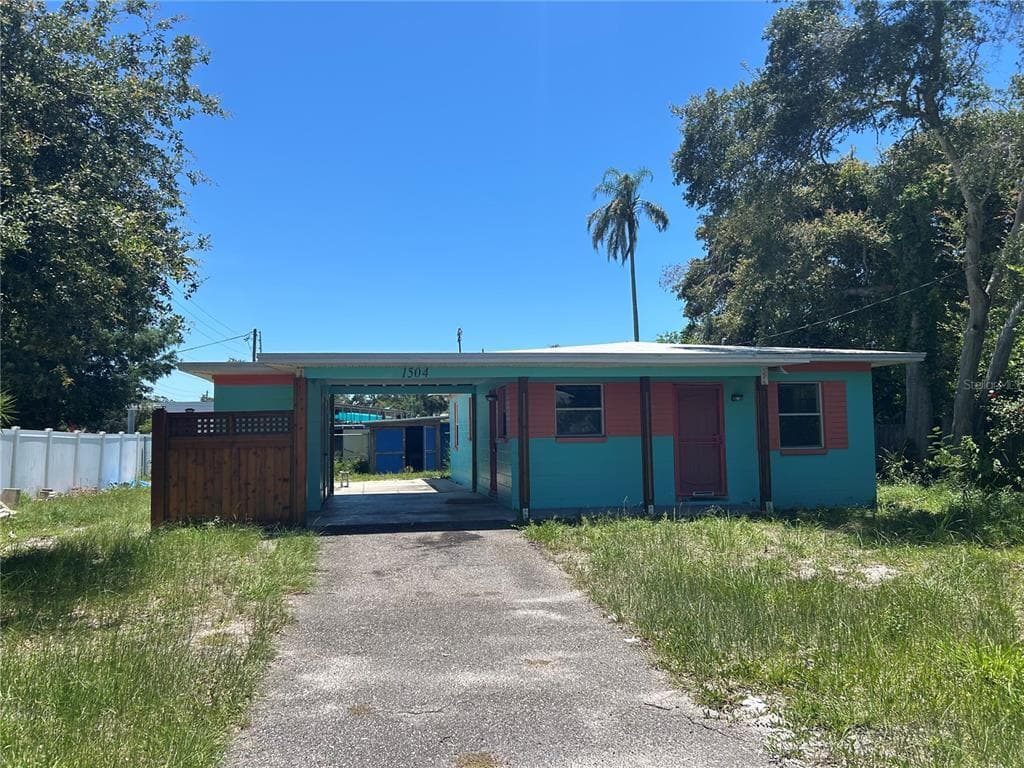 1504 STEVENSONS DRIVE CLEARWATER, FL 33755