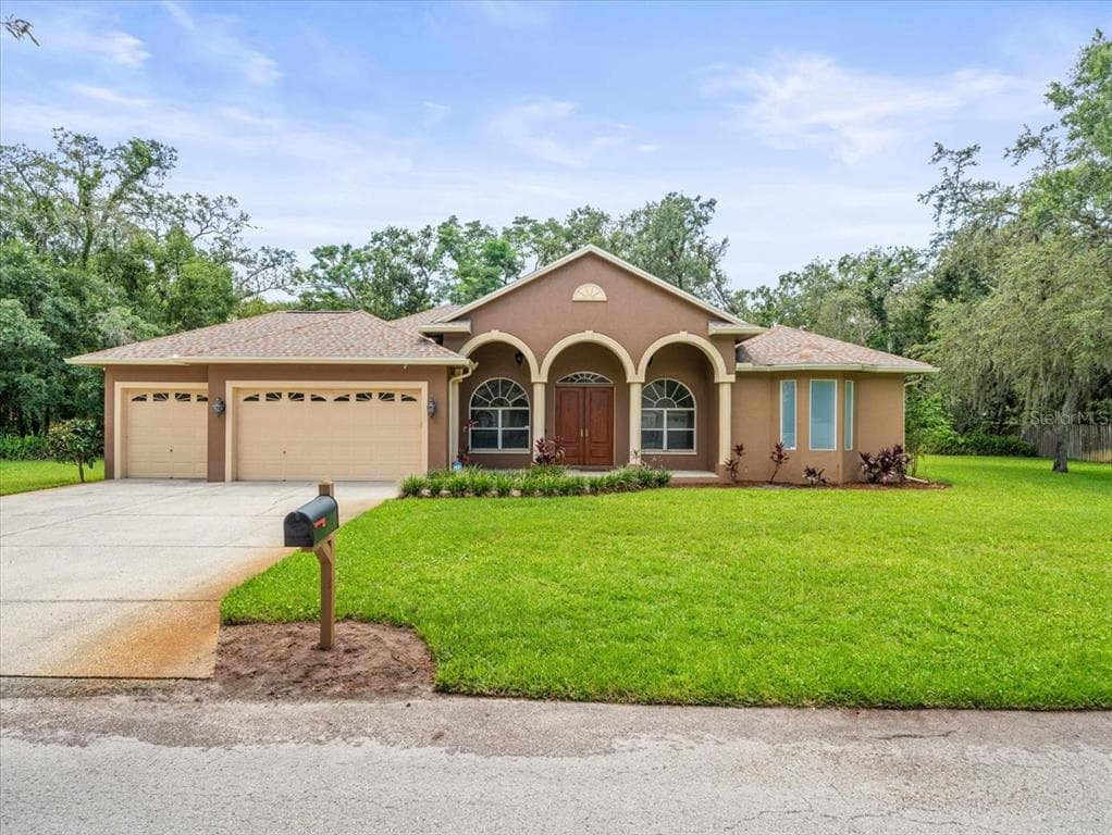 2409 HEATHER MANOR LANE LUTZ, FL 33549
