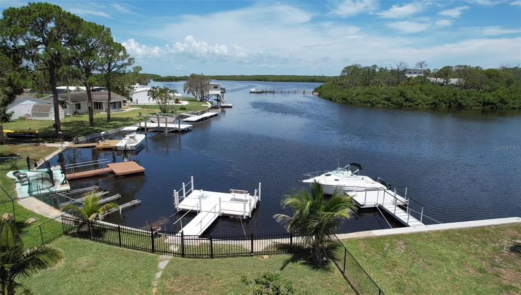 6711 ARROYO DRIVE NEW PORT RICHEY, FL 34652