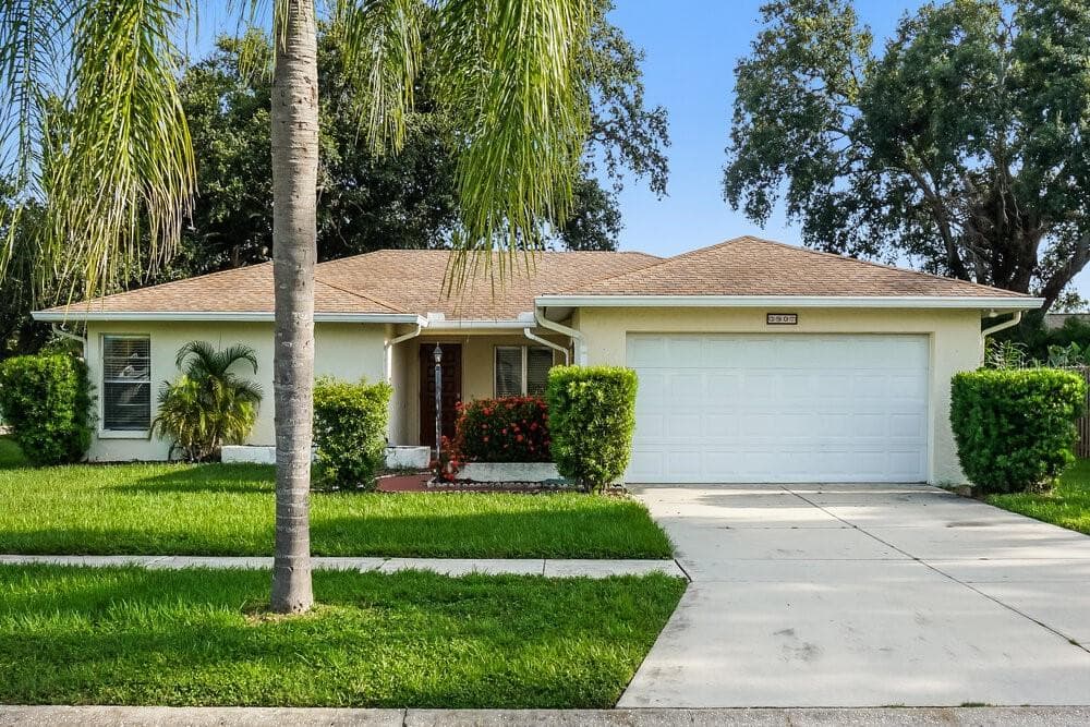 3907 LEMONWOOD DRIVE SARASOTA, FL 34232