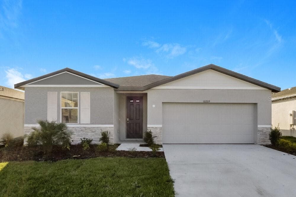 10209 DAYBREAK GLEN PARRISH, FL 34219