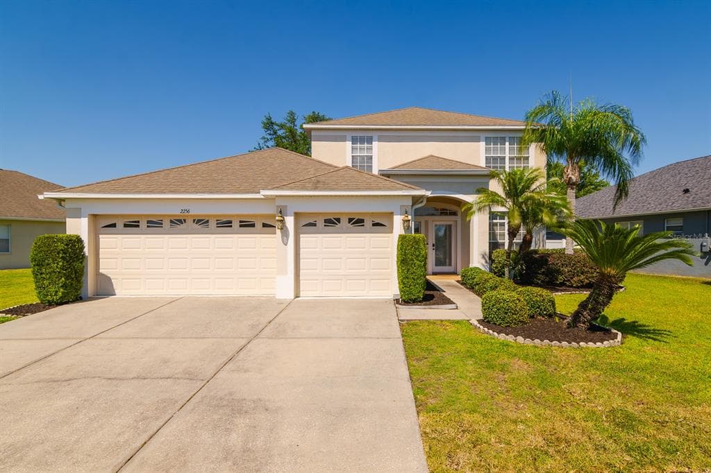 2256 PANTUCKET DRIVE WESLEY CHAPEL, FL 33543
