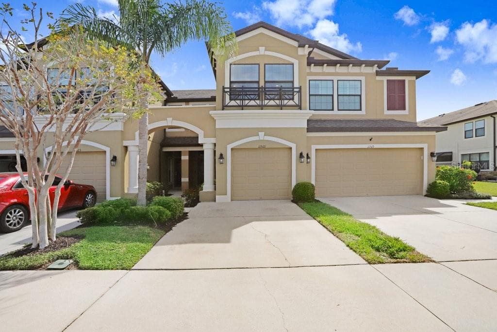 11521 CROWNED SPARROW LANE