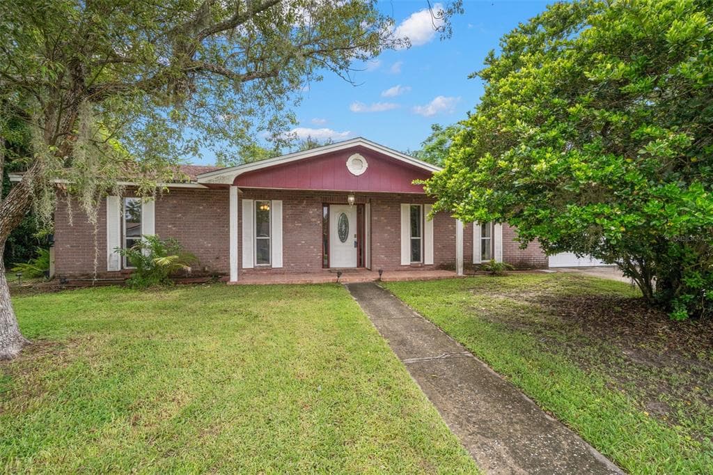 6028 CHRISTINA DRIVE E LAKELAND, FL 33813