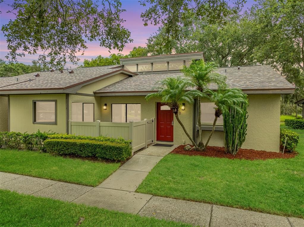 200 GRETCHEN COURT OLDSMAR, FL 34677