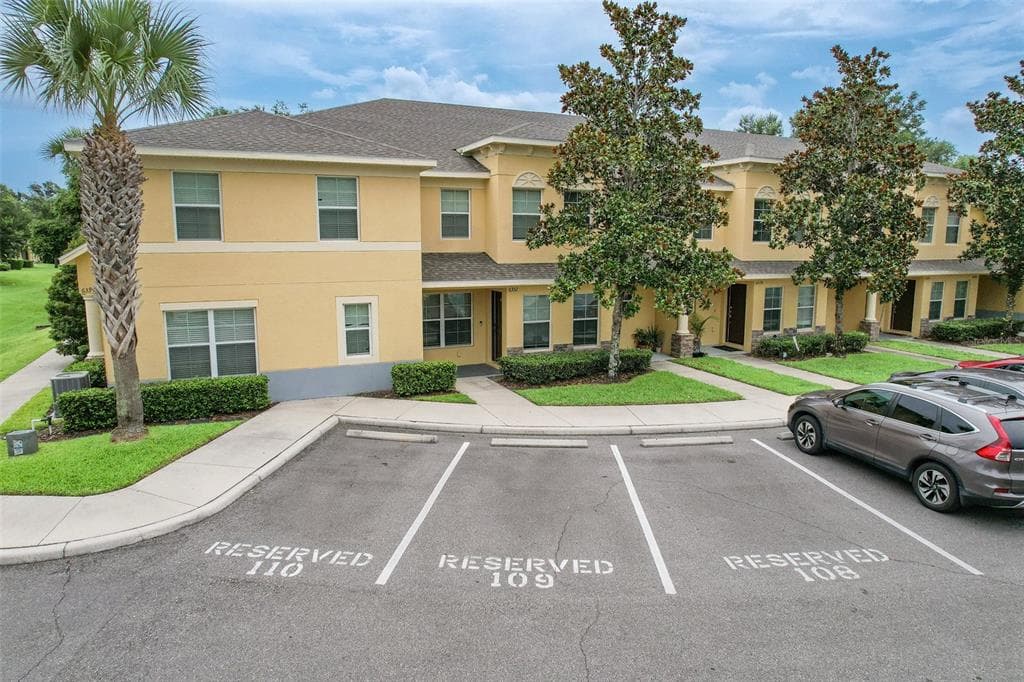 6332 TIMBERLY LANE ZEPHYRHILLS, FL 33542