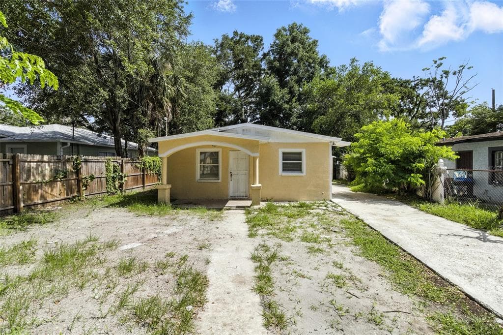 3014 E EMMA STREET TAMPA, FL 33610