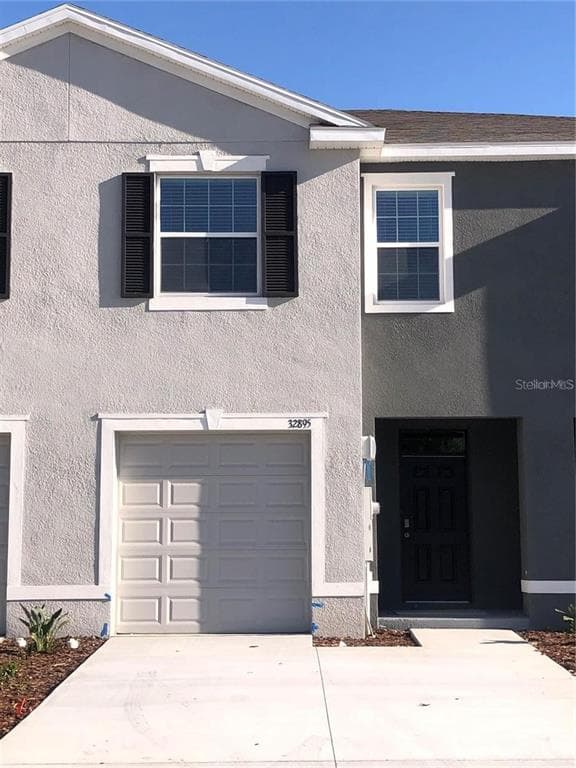 32895 PEZ LANDING LN WESLEY CHAPEL, FL 33543