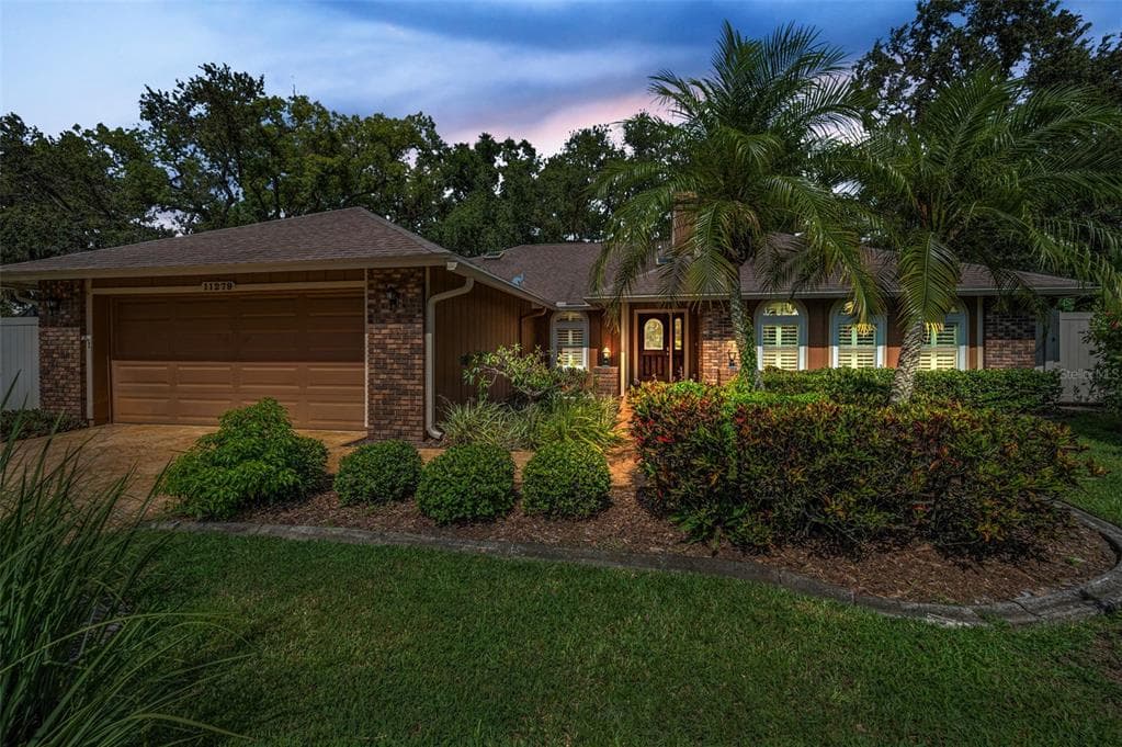 11279 OAKRIDGE TRAIL SEMINOLE, FL 33772