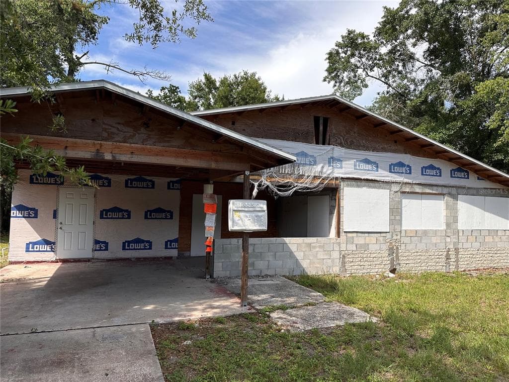 7915 DUBOIS DRIVE JACKSONVILLE, FL 32221