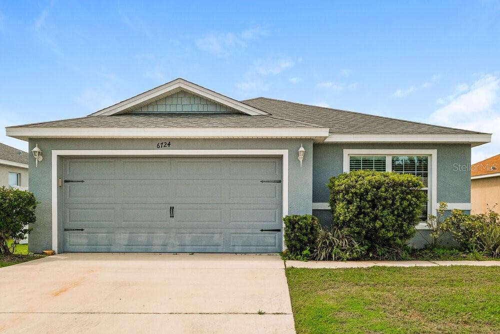 6724 BAYSTON HILL PLACE ZEPHYRHILLS, FL 33541