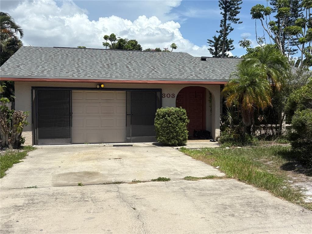 303 70TH STREET NW BRADENTON, FL 34209