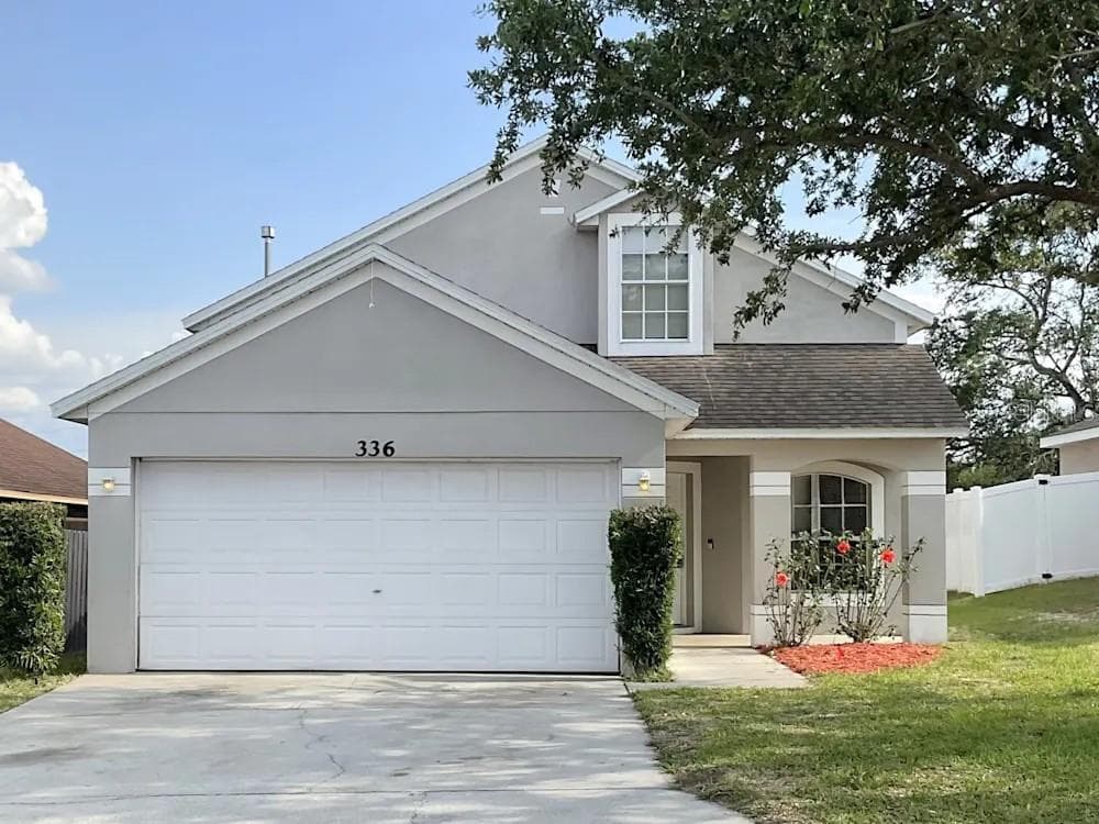 336 ROYAL RIDGE DRIVE DAVENPORT, FL 33837