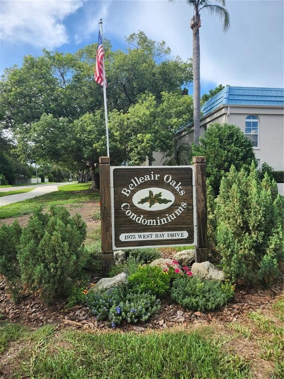 1975 W BAY DRIVE UNIT 304 LARGO, FL 33770