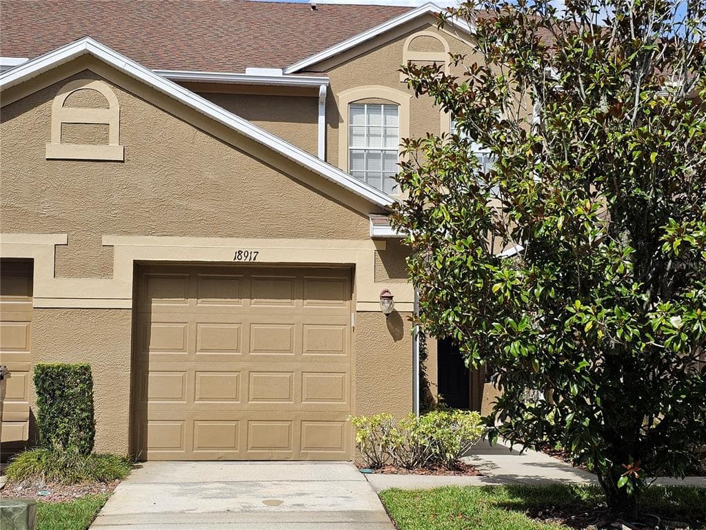 18917 DUQUESNE DRIVE TAMPA, FL 33647