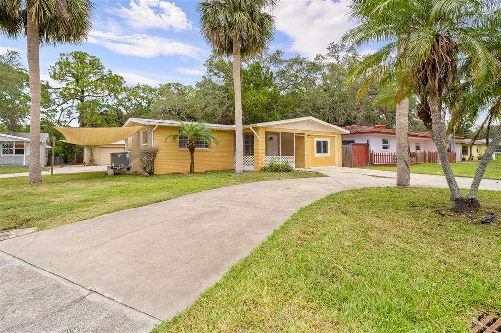 4923 AVERY ROAD NEW PORT RICHEY, FL 34652
