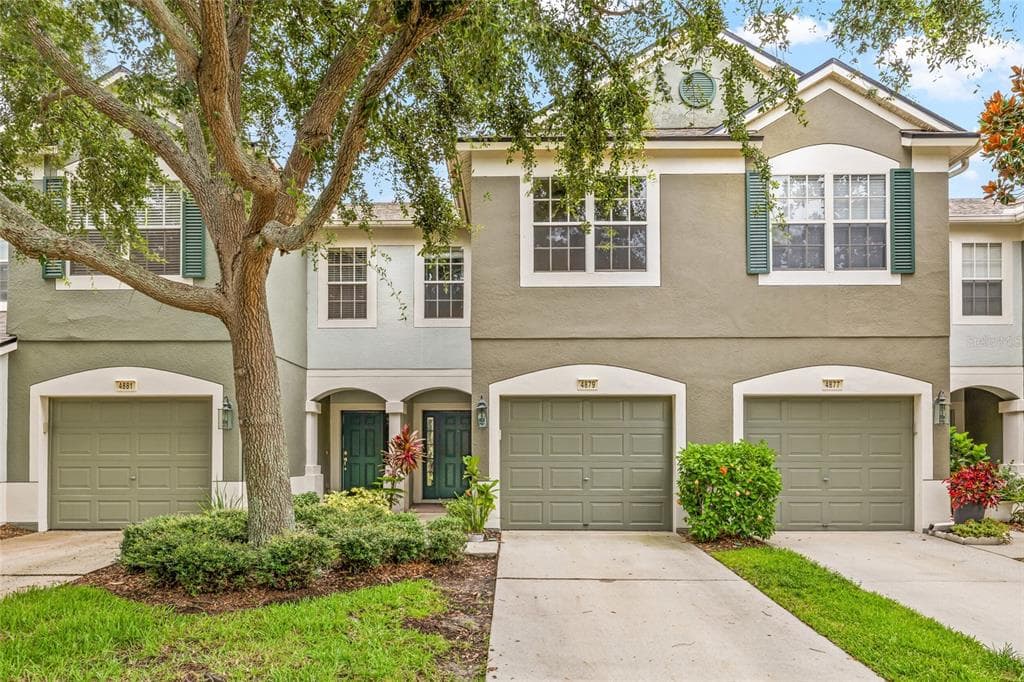 4879 POND RIDGE DRIVE RIVERVIEW, FL 33578