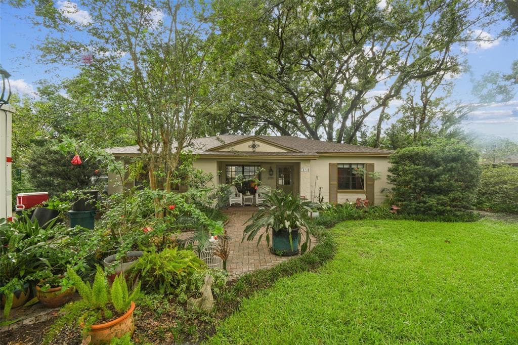10708 N. WATERHOLE PLACE TAMPA, FL 33612