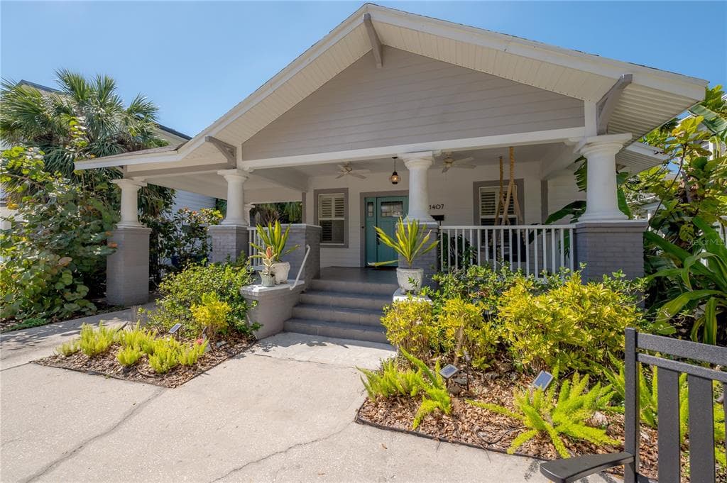 1407 S MOODY AVENUE TAMPA, FL 33629