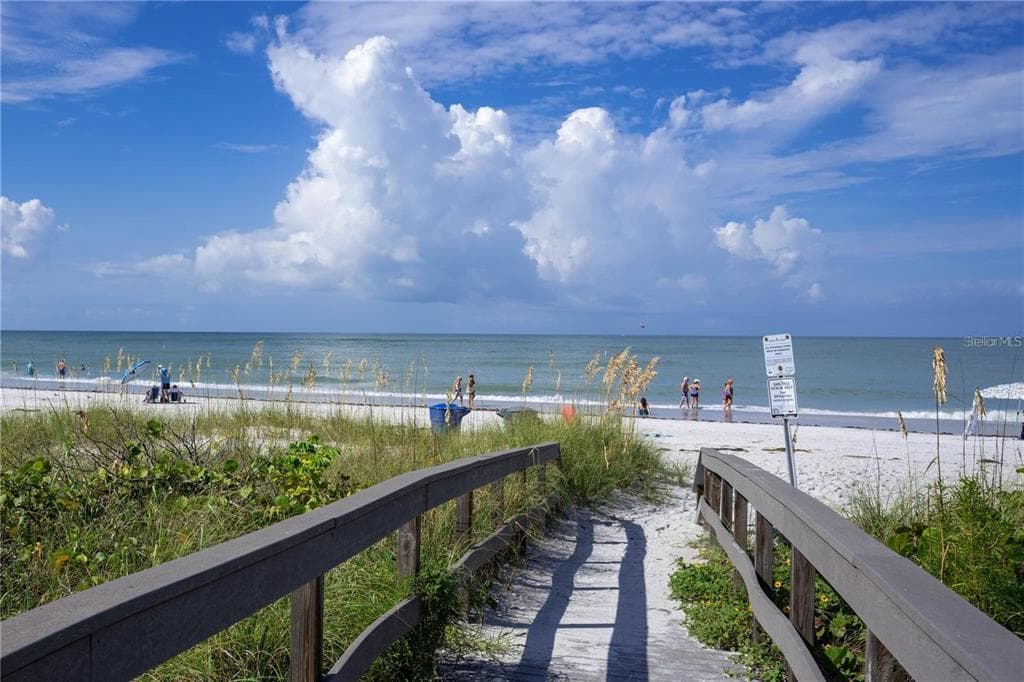 113 174TH AVENUE E UNIT A REDINGTON SHORES, FL 33708