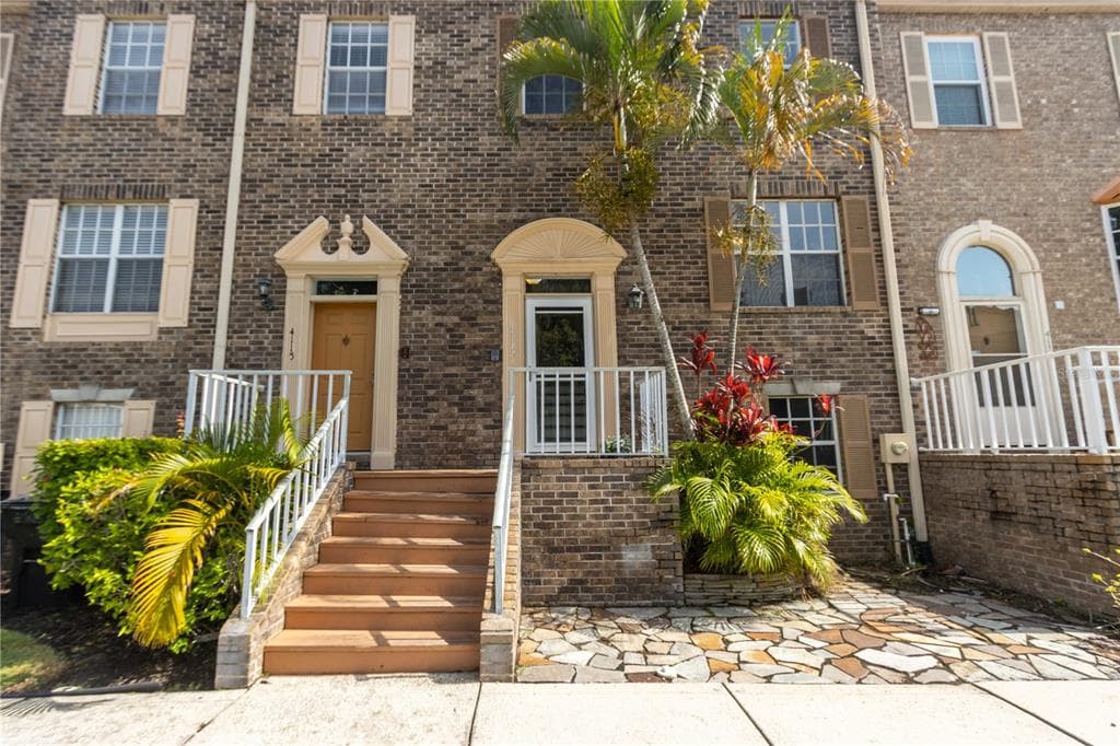 4117 DAVENTRY LANE PALM HARBOR, FL 34685