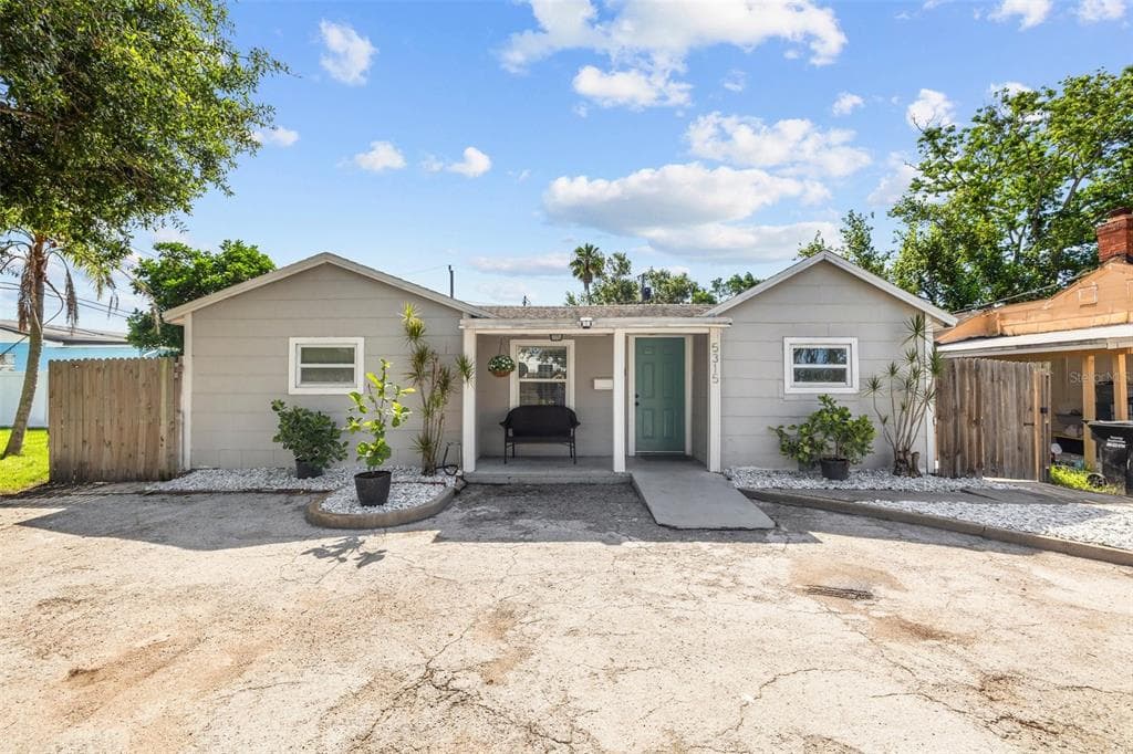 5315 40TH STREET N ST PETERSBURG, FL 33714